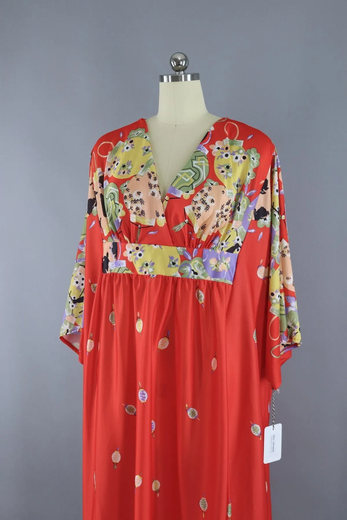 1970s Vintage Red Asian Lanterns Caftan Dress