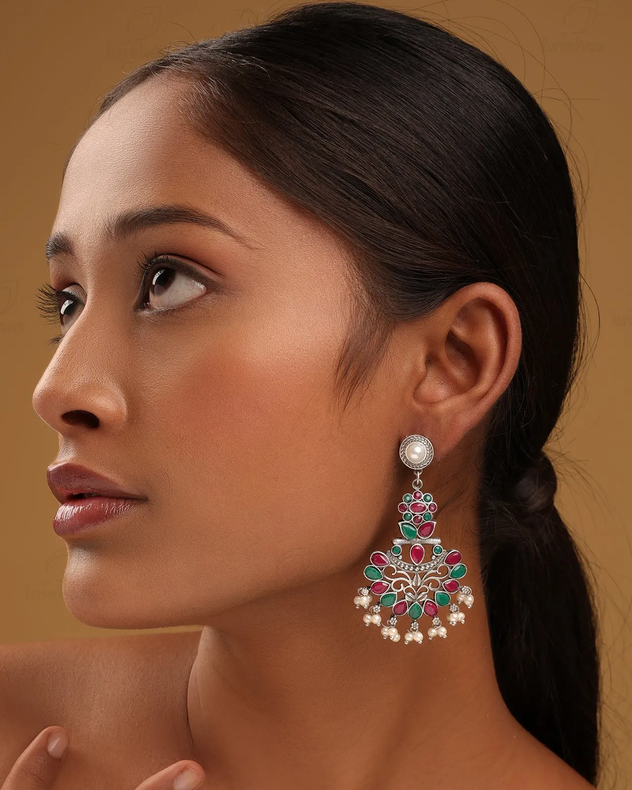 Aadhira Dangler Earring