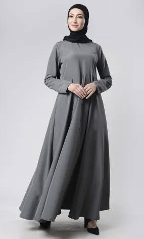 Basic Front Box Pleat Abaya With Pockets