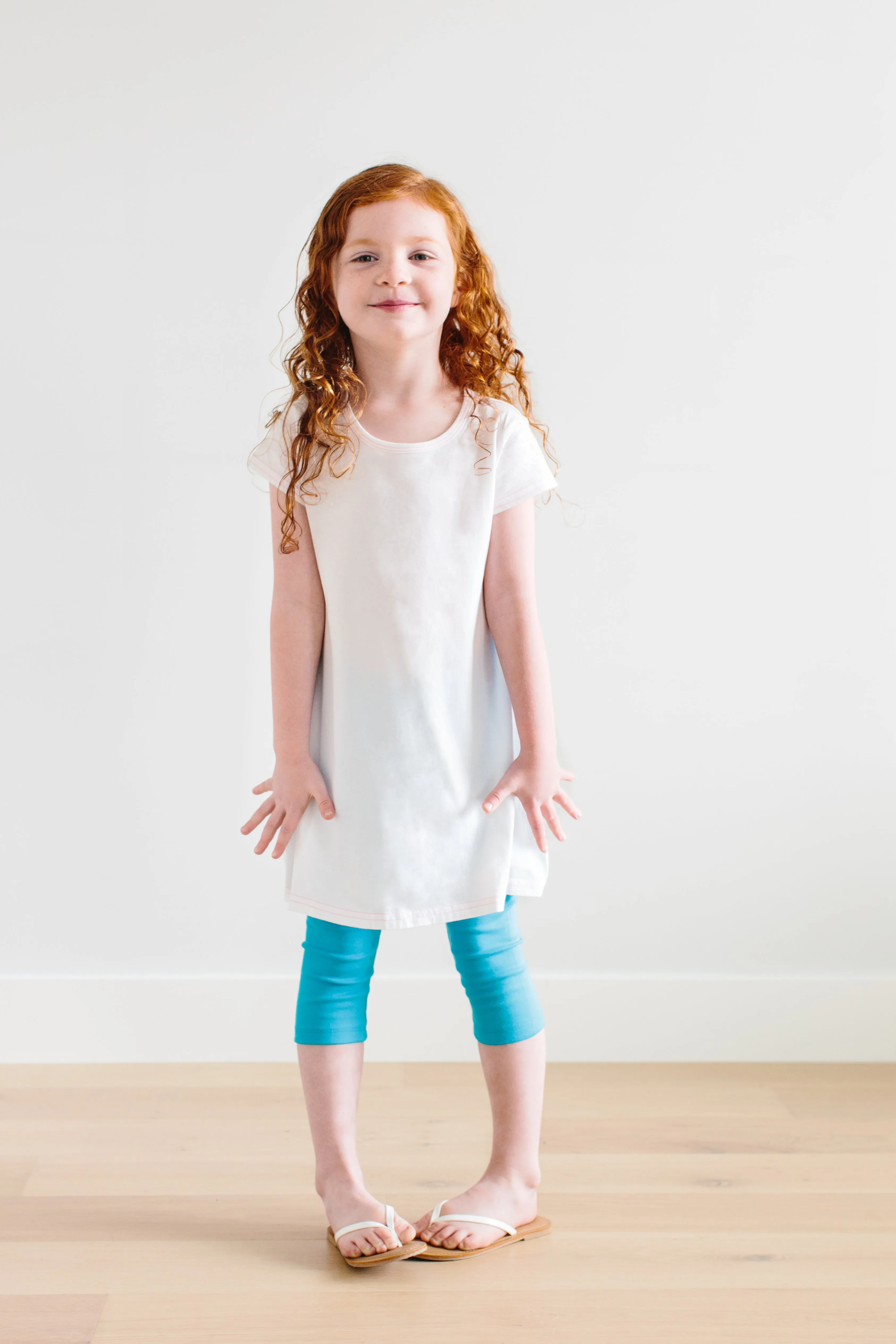 Girls Soft 100% Cotton Capri Leggings | Candy Apple