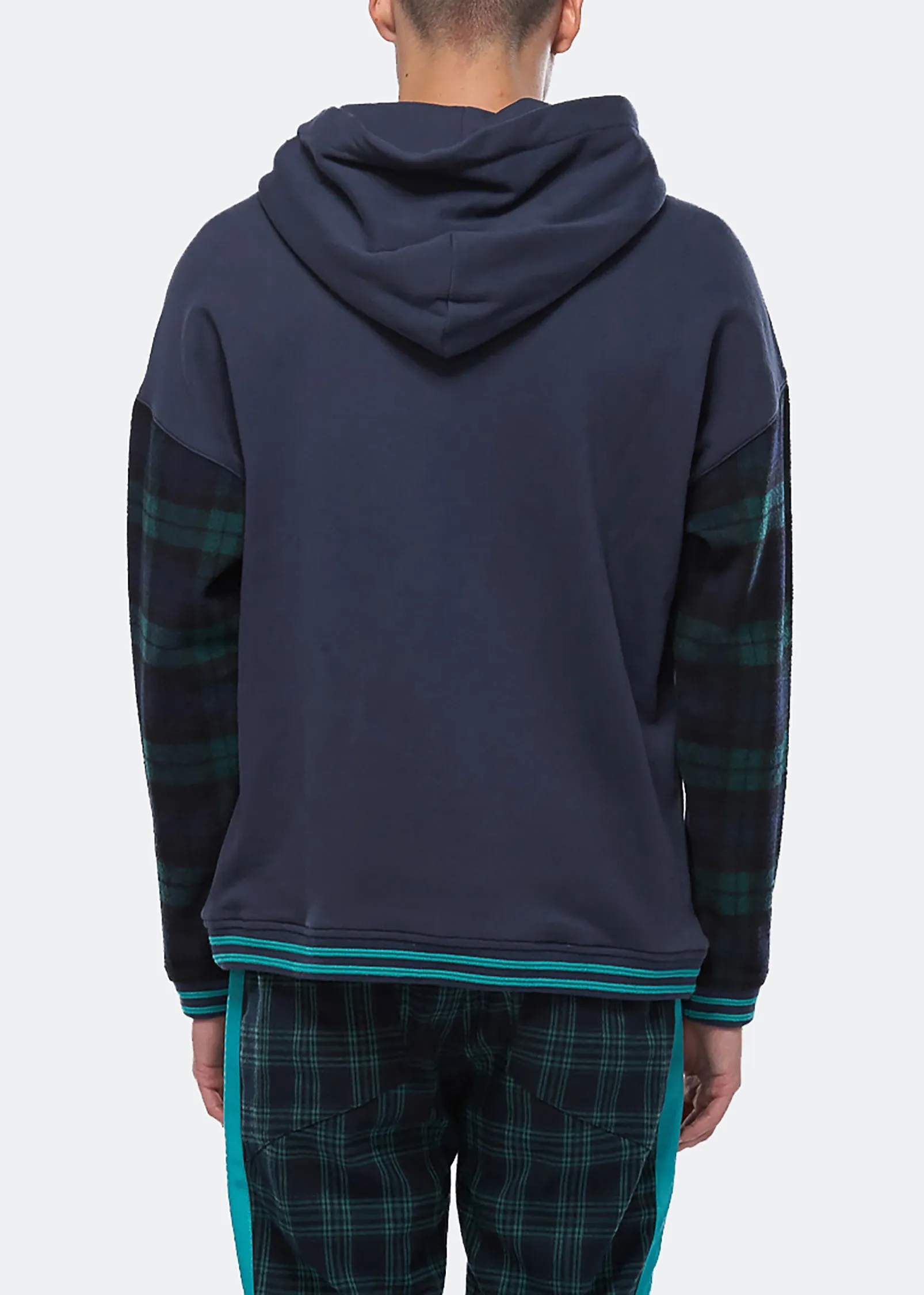 Konus Men's Pullover Hoodie w/ Wool Blend Plaid Sleeves in Navy