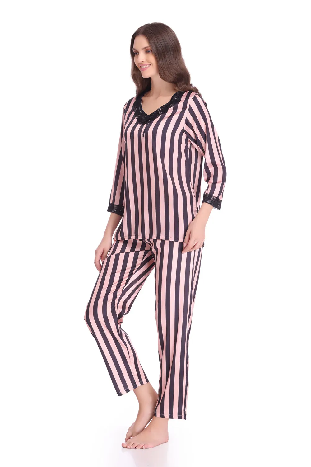 Night suit in Stripe Satin