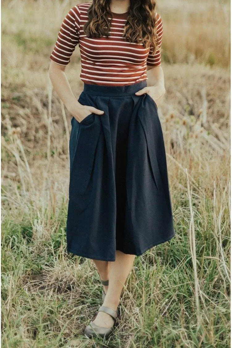 Shelby Skirt Navy